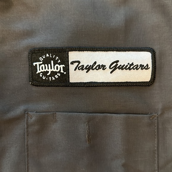 Genuine Taylor Guitars Button Up - Picture 2 of 3
